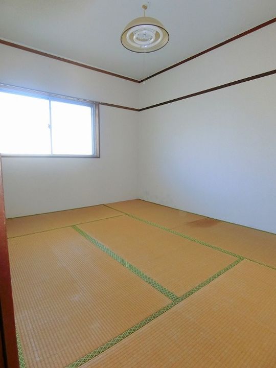 シーズンズ早鈴201の内装