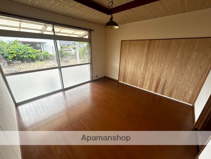 宮崎県都城市鷹尾1丁目(一戸建)の賃貸物件戸建ての居間