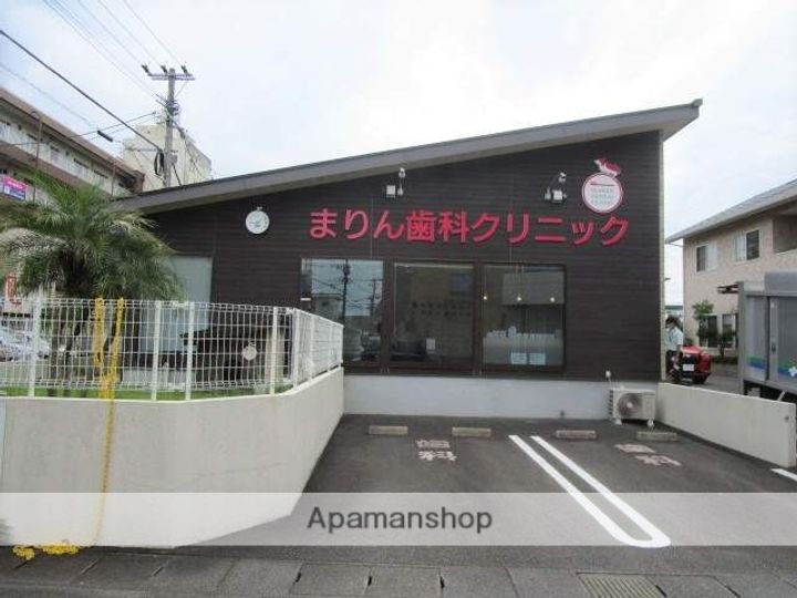 メゾンリヴェールの周辺