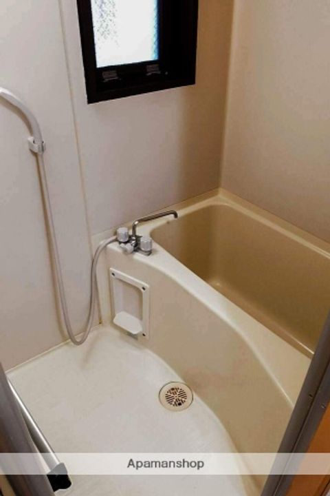 シャインヒルズ303の風呂