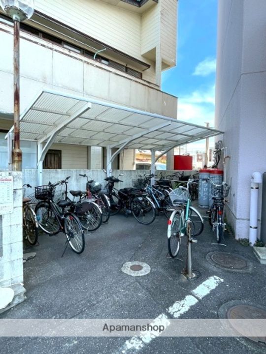 プチメゾン大淀403の外観