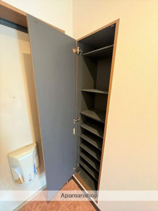 リージングマンション Cの内装