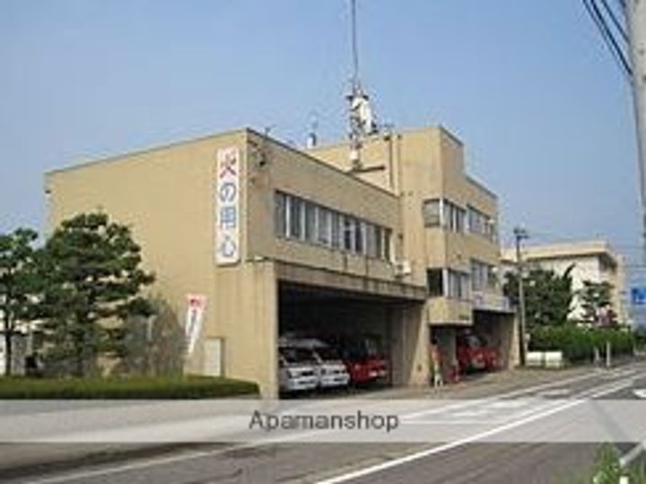 アンソレイエA306の周辺