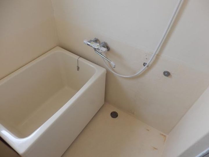 山春ビル霧島413の風呂