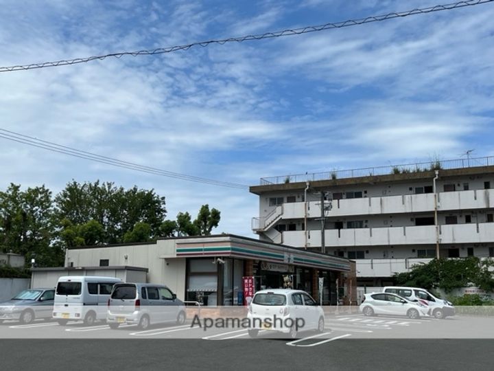 アンソレイエA306の周辺