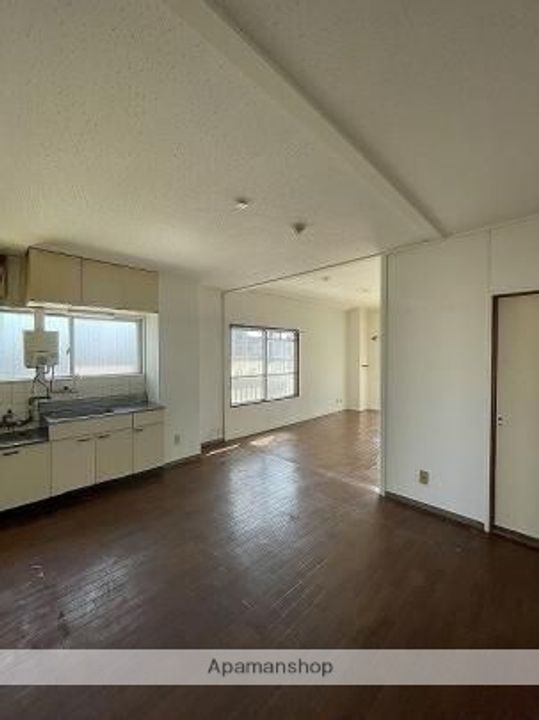 矢野ビル301の居間
