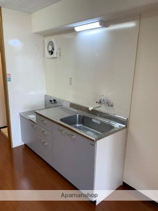 ISM401のキッチン