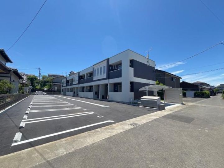 ポニョ・コンフィートの外観