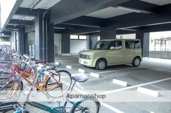 BLOCASAHI403の外観