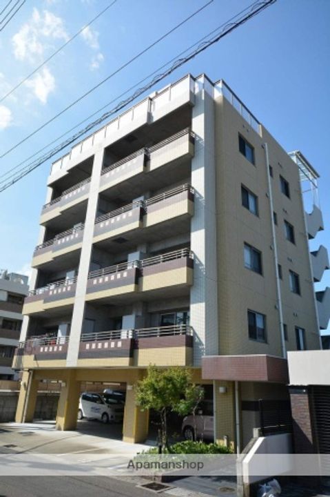 アルテマイスター中津瀬602の外観