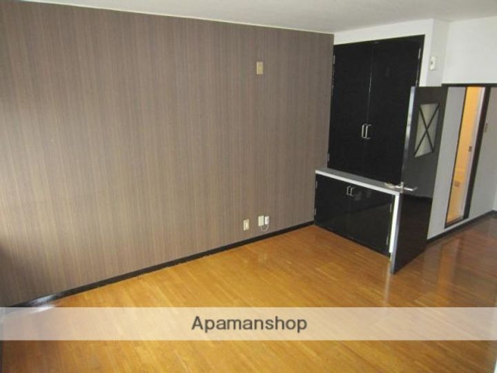 ステージドア206の内装