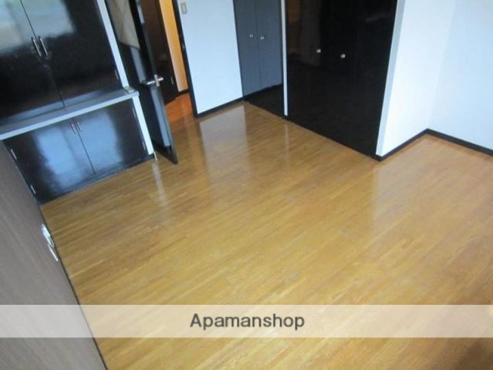 ステージドア206の内装