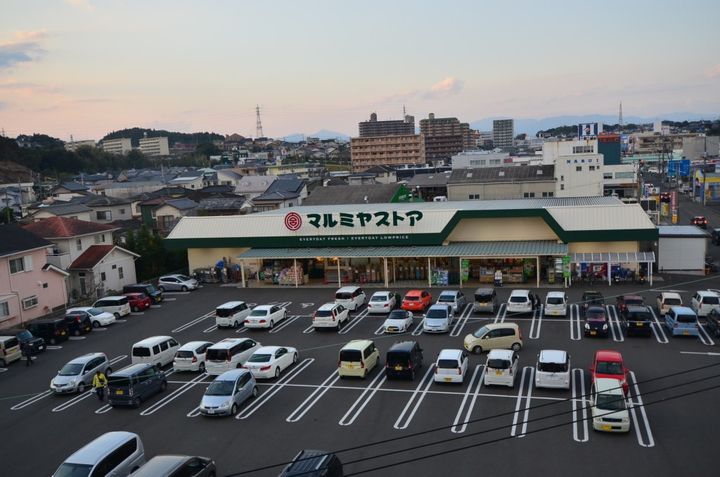 コンフォーレ原田 A棟の周辺