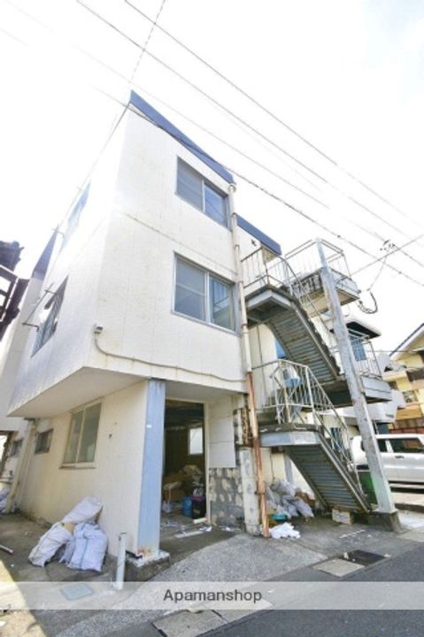 シャルムの外観