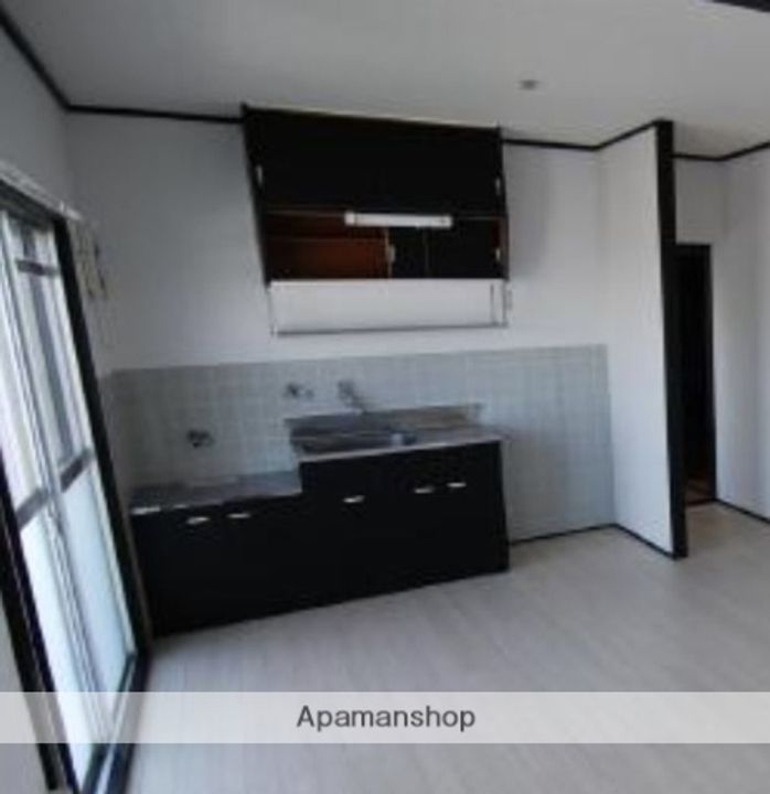 吉原マンション402のキッチン