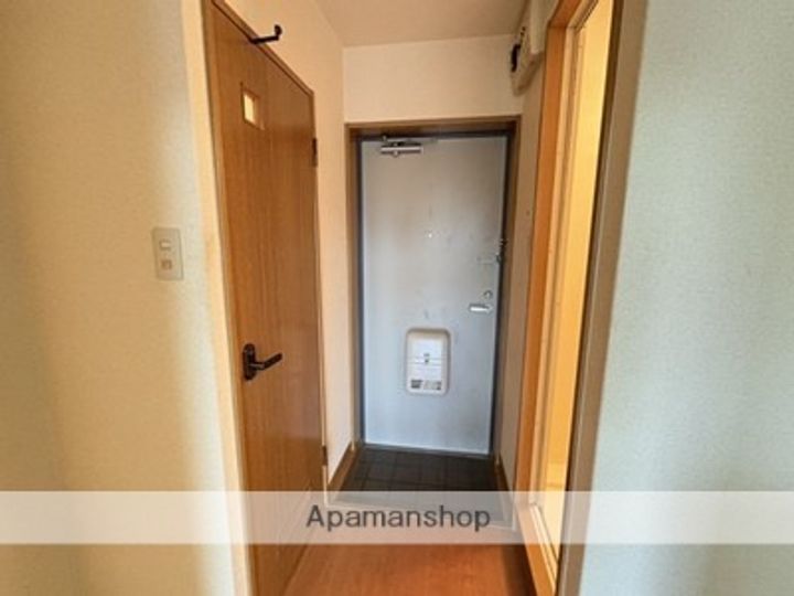 エスポアールエデンの玄関