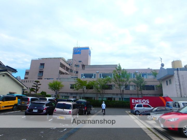 エスポアールエデンの周辺