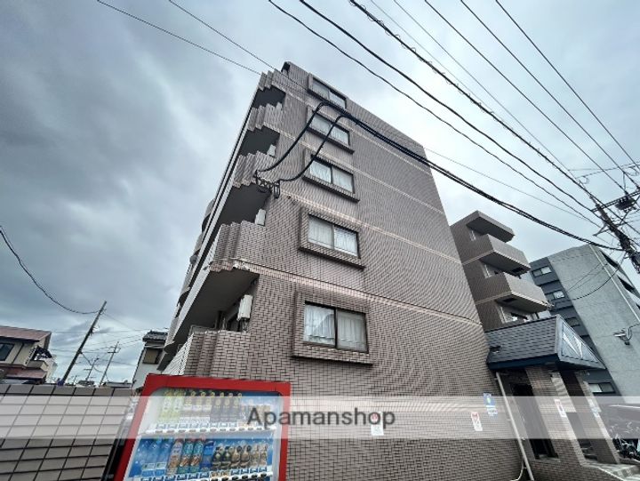鹿児島県鹿児島市下荒田2丁目の賃貸マンション402の外観