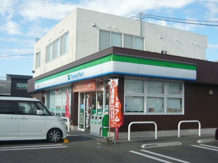T.RIONの周辺