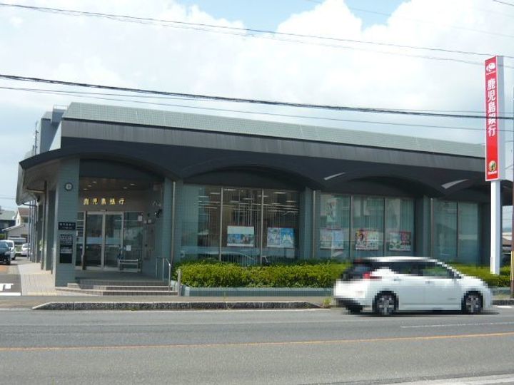 T.RIONの周辺