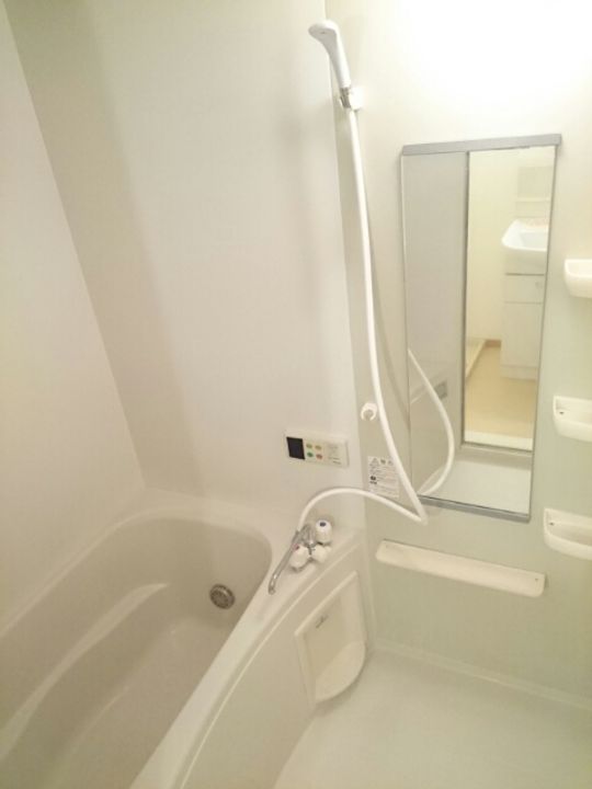 フレスクーラⅠの風呂