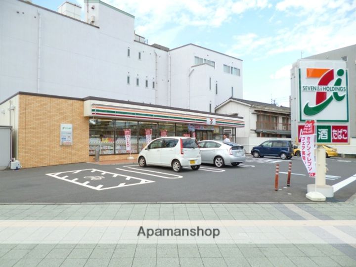 UEハウス六番館503の周辺