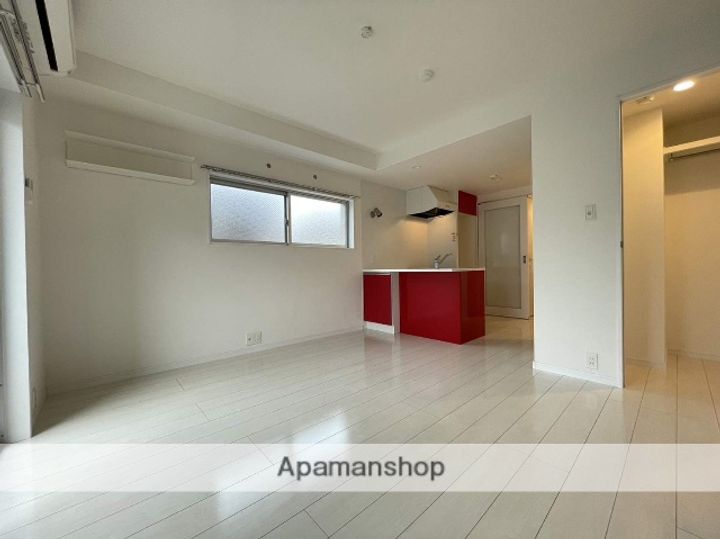 鹿児島県鹿児島市宇宿1丁目の賃貸マンション206の居間