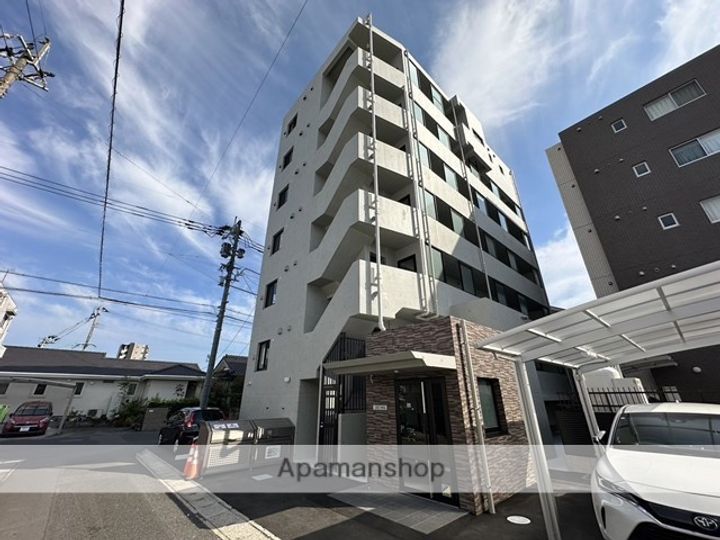 鹿児島県鹿児島市東谷山2丁目の賃貸マンションの外観