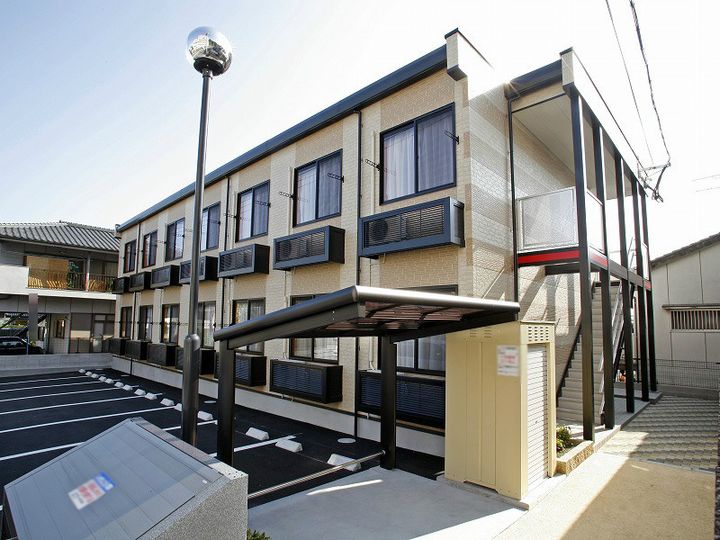 レオパレス玉林205の外観