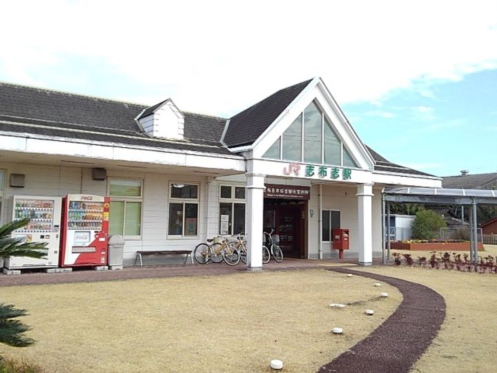 シャローム 通山の周辺