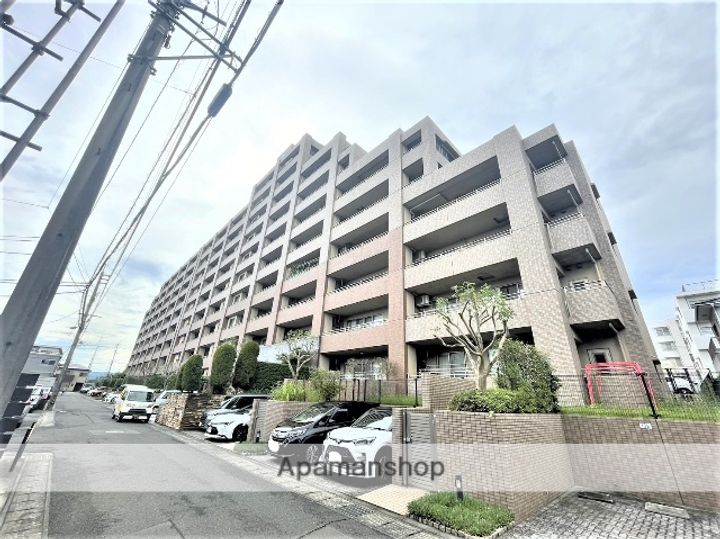 サーパスシティ紫原三丁目の外観