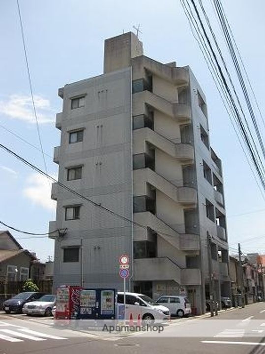 鹿児島県鹿児島市高麗町の賃貸マンションの外観