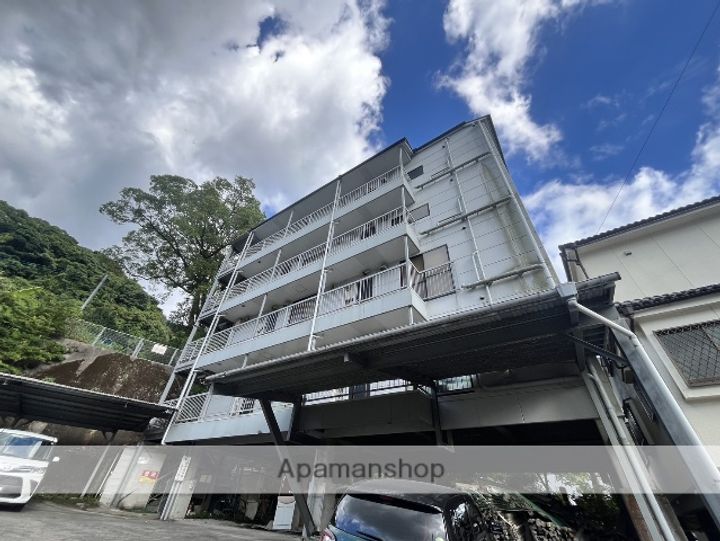 福永ビル5階建402の外観