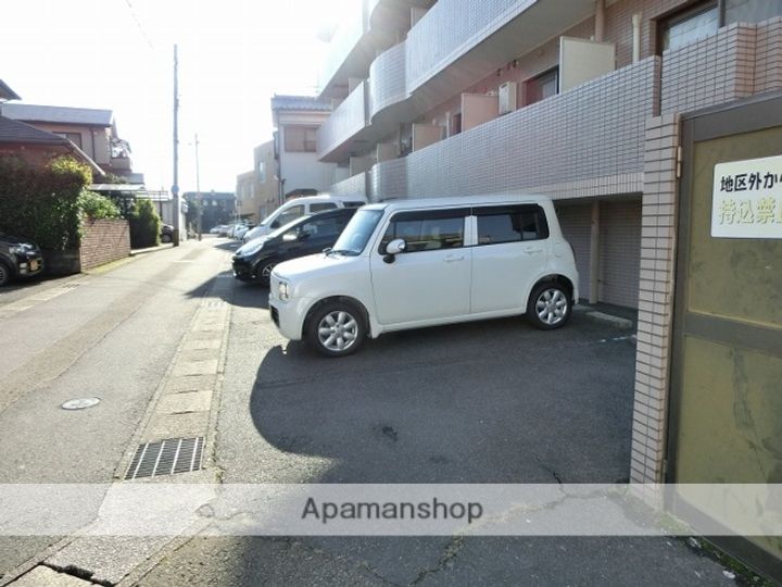 ロイヤルメゾン下荒田のその他画像