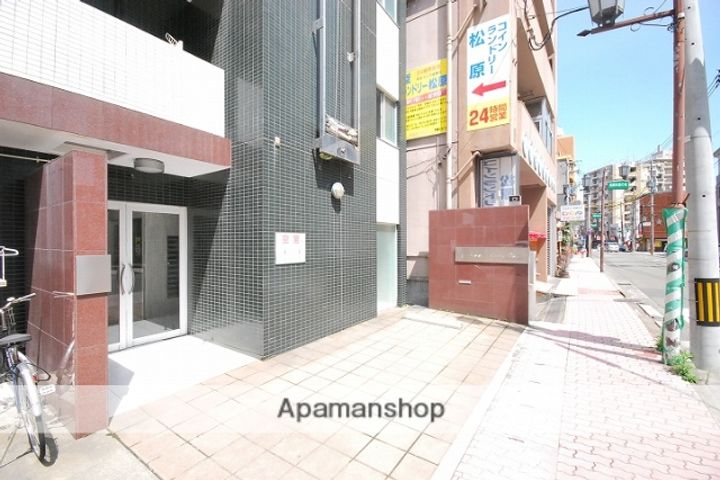 ステージルビーグラスの外観