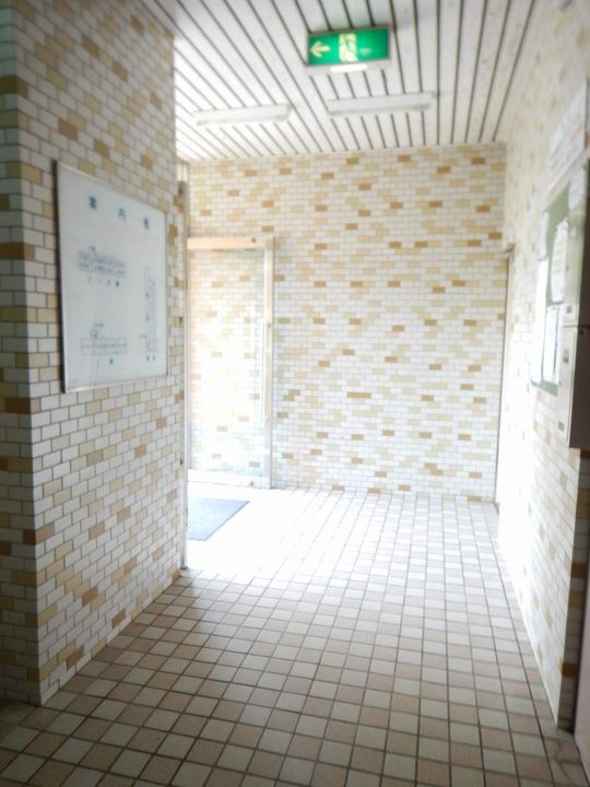 鴨池ハイム3号棟0404の外観