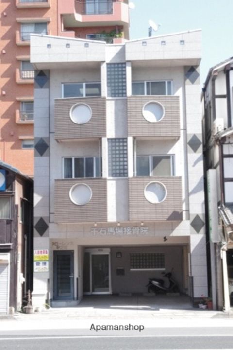 フローレンス平之町302の外観
