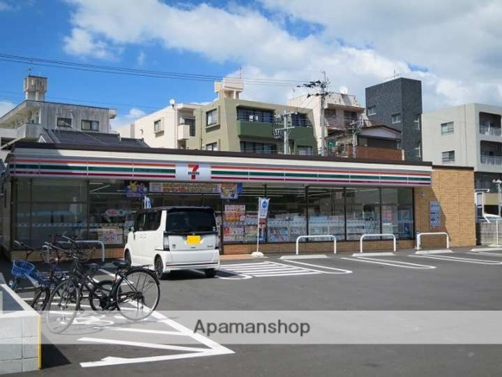 PRECIOUSの周辺