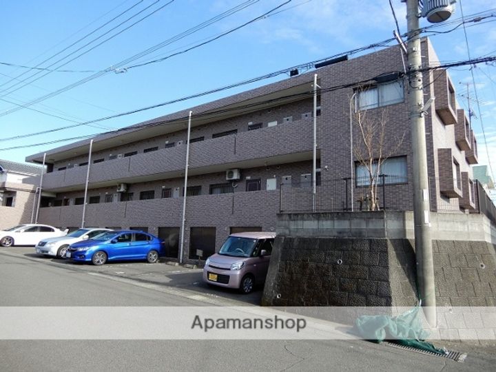 ラ・ポール伊敷の外観