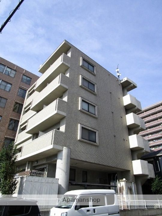 ツールド新照院の外観