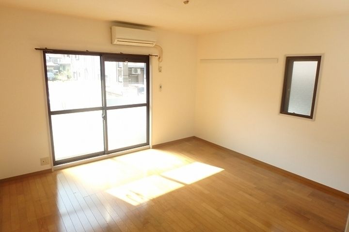 バロン隆0302の居間