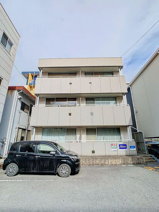 タウンハウス西田0101の外観