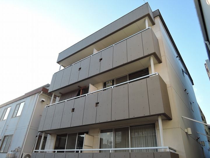 タウンハウス西田0101の外観