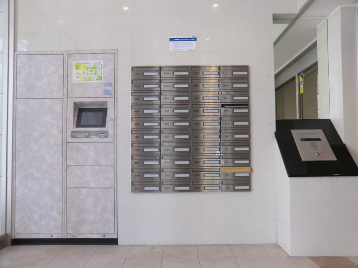 サンレガーロ南林寺0203の外観