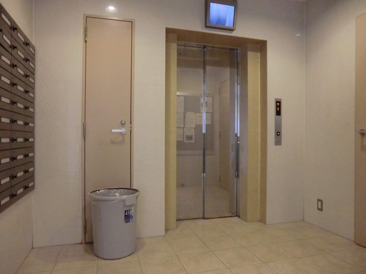 サンレガーロ南林寺0203の外観