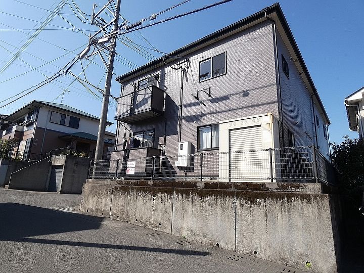 クローバーズヒル田上台の外観