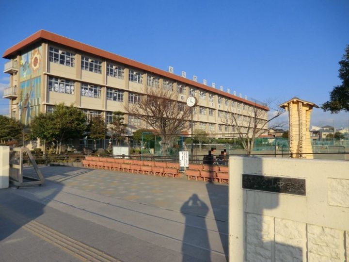 ファミールハイツ清和107の周辺