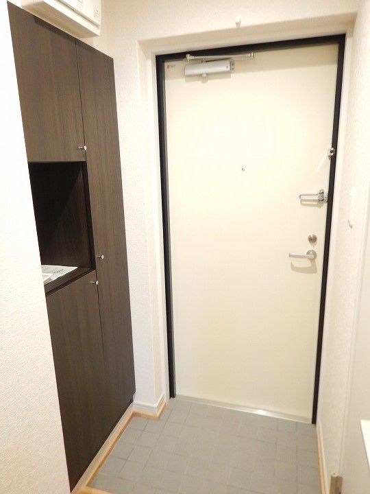 ラ・フォーレ郡元の玄関