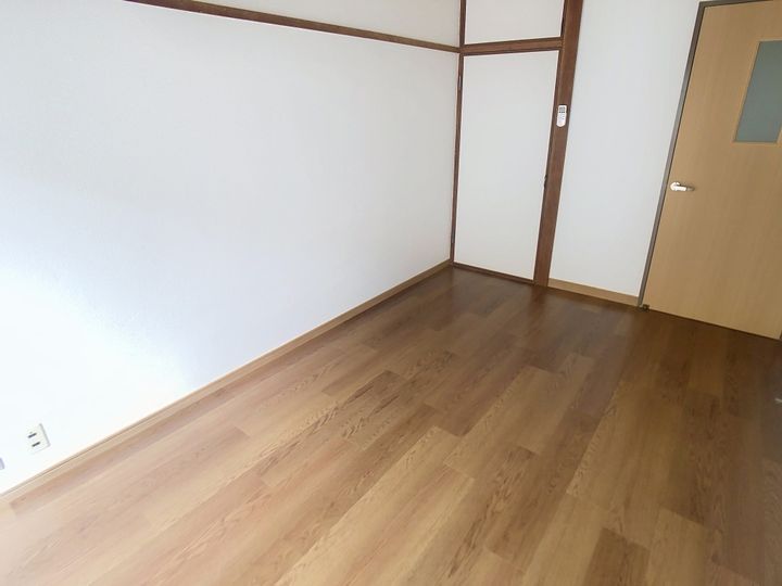 柳元ビル0303の内装