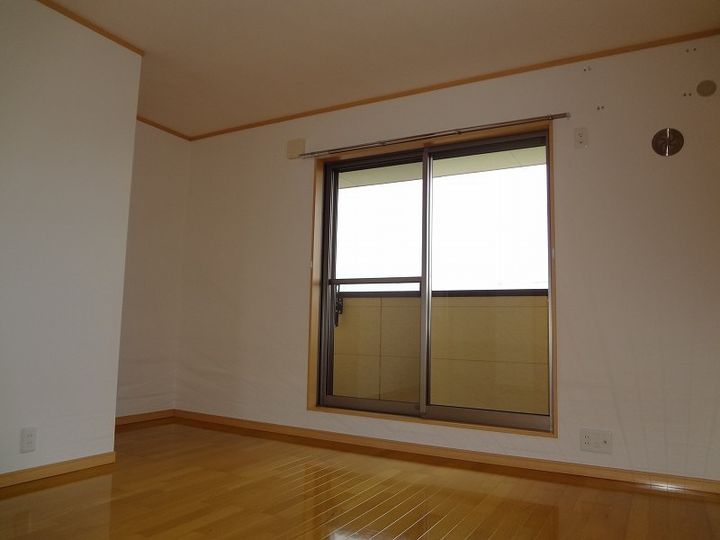 石原タウンF-2の内装